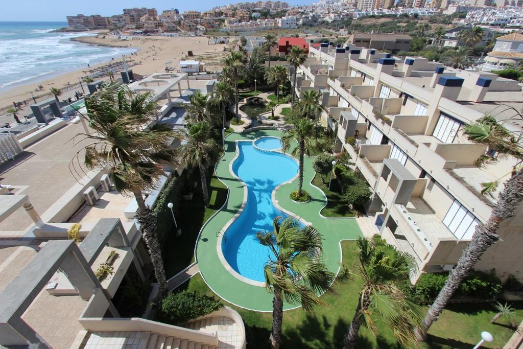 Breathtaking Apartment Torrevieja Exterior photo
